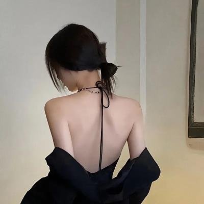 明天、我会成为谁的女友